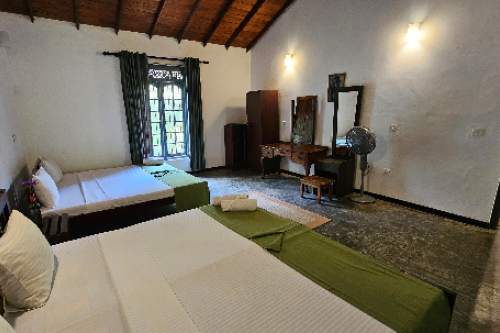 Spacious Triple Rooms 04