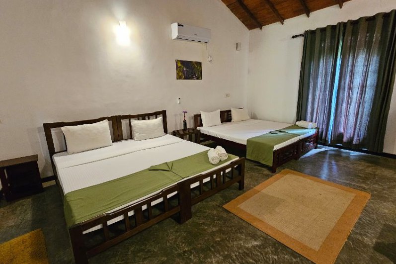 Spacious Triple Rooms 04