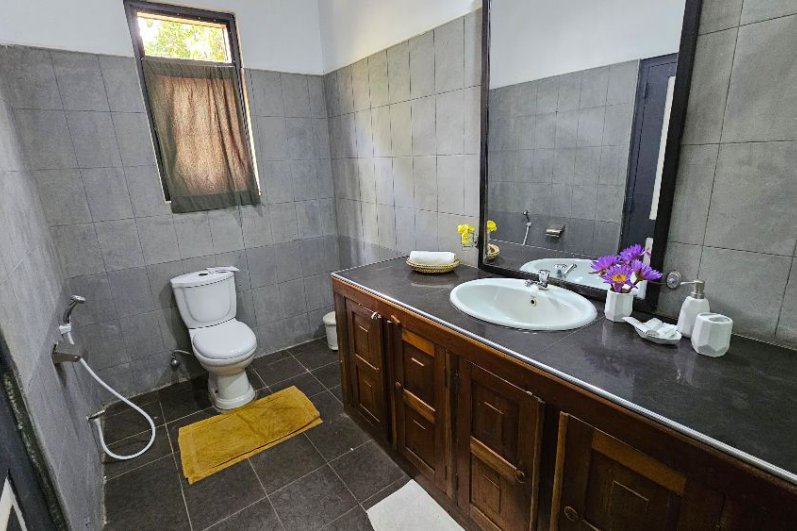Spacious Triple Rooms 01