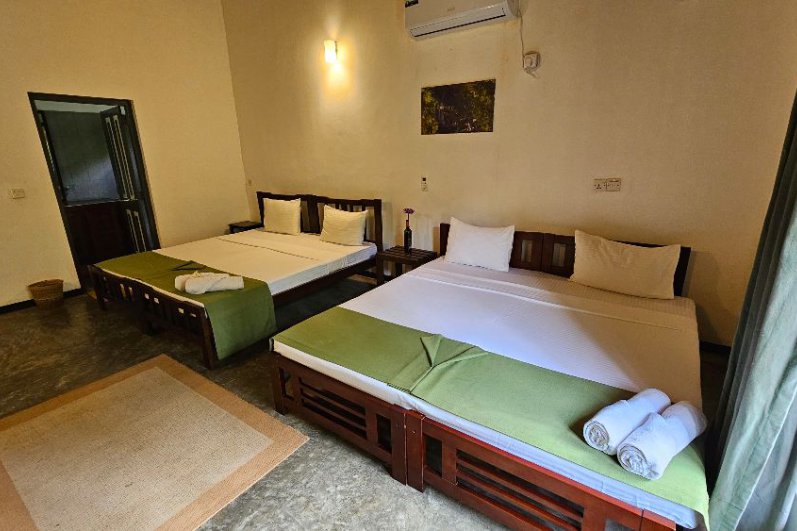 Spacious Triple Rooms 04